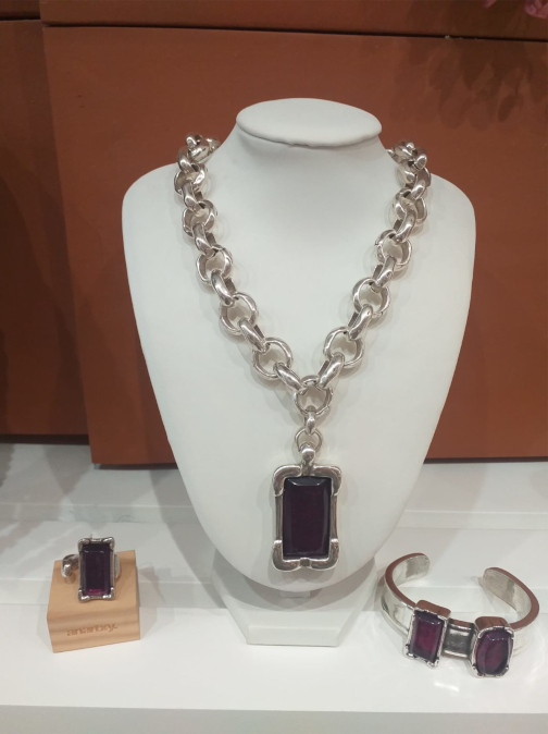 Gargantilla Anillo y Brazalete Tralará